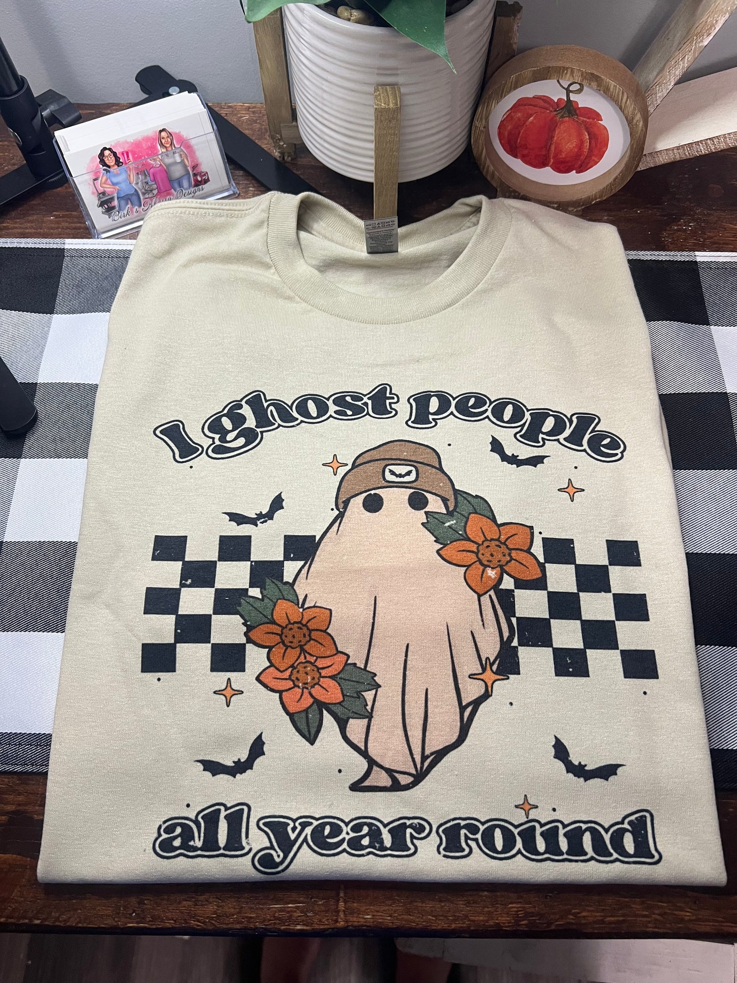 I Ghost People All Year Round